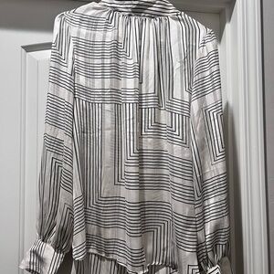 H&M Black and White Geometric Blouse